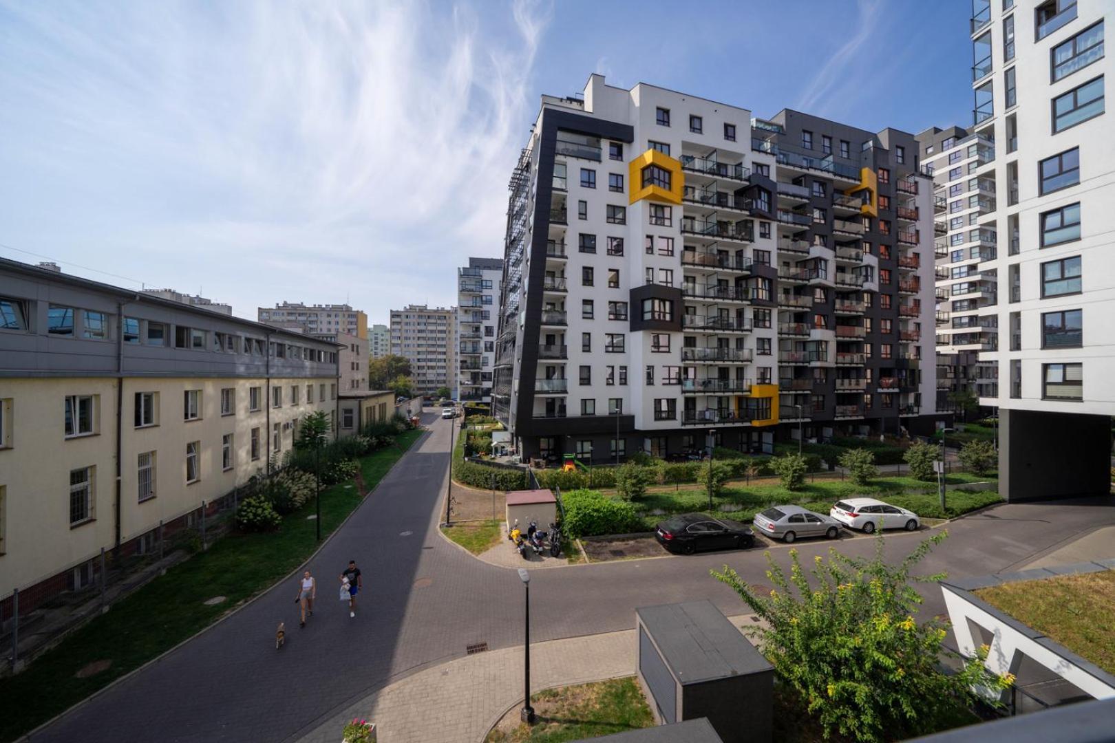 Skierniewicka Apt - Parking, Workspace, Balcony - By Rentujemy Warschau Exterior foto