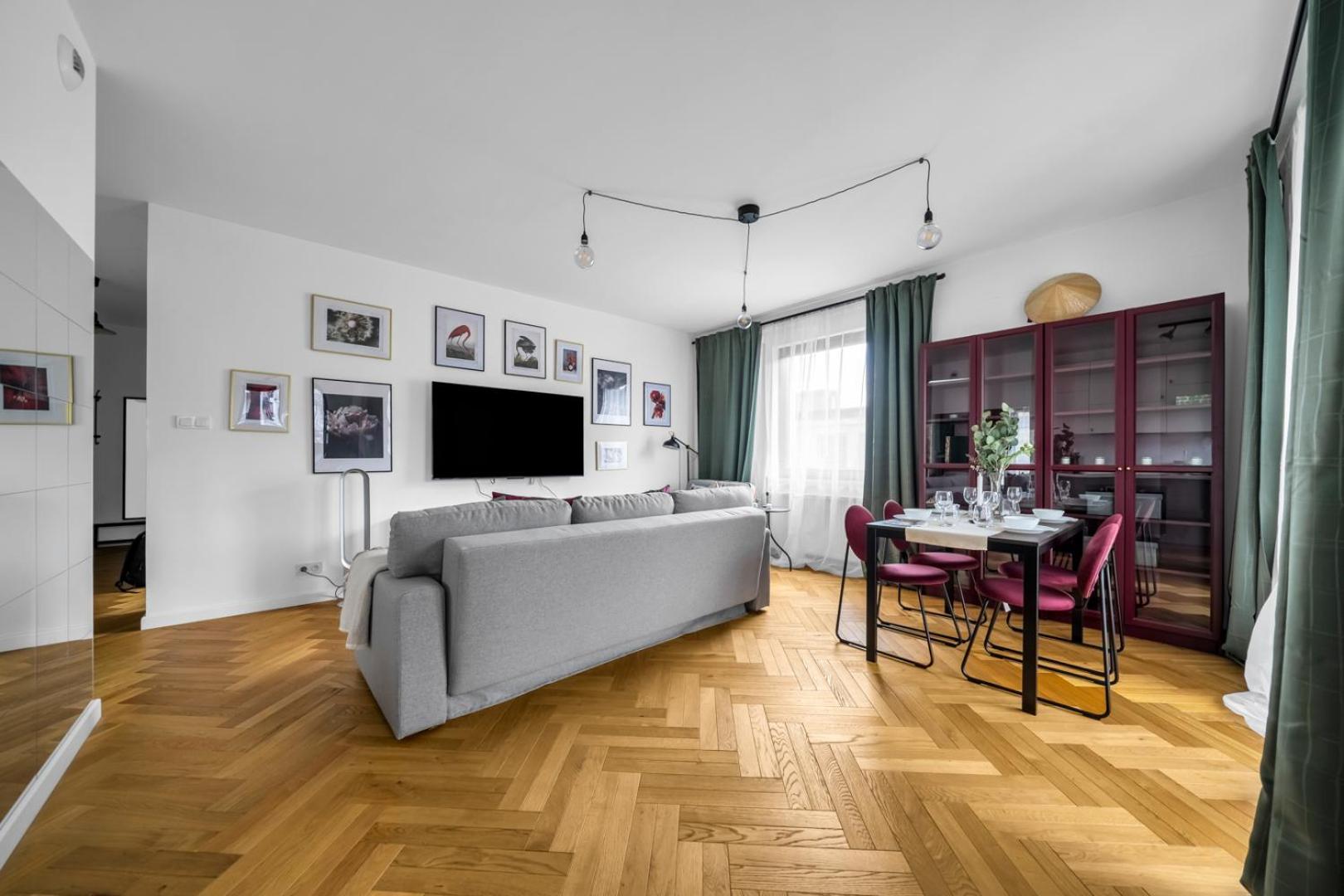 Skierniewicka Apt - Parking, Workspace, Balcony - By Rentujemy Warschau Exterior foto